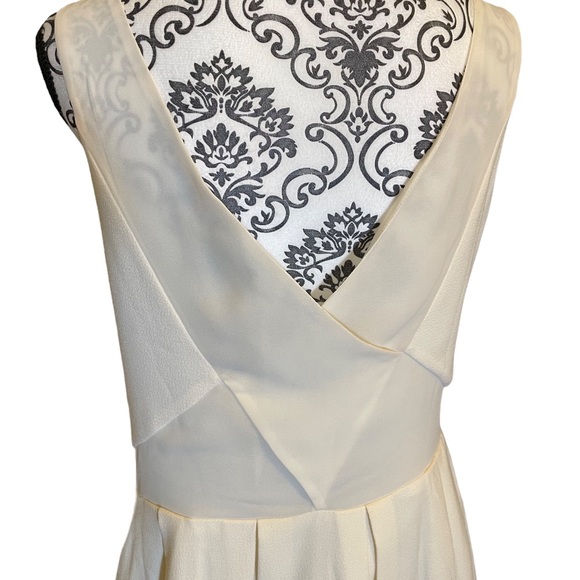 American Eagle, off-white dress w/asymmetrical, 16 - Picture 7 of 8